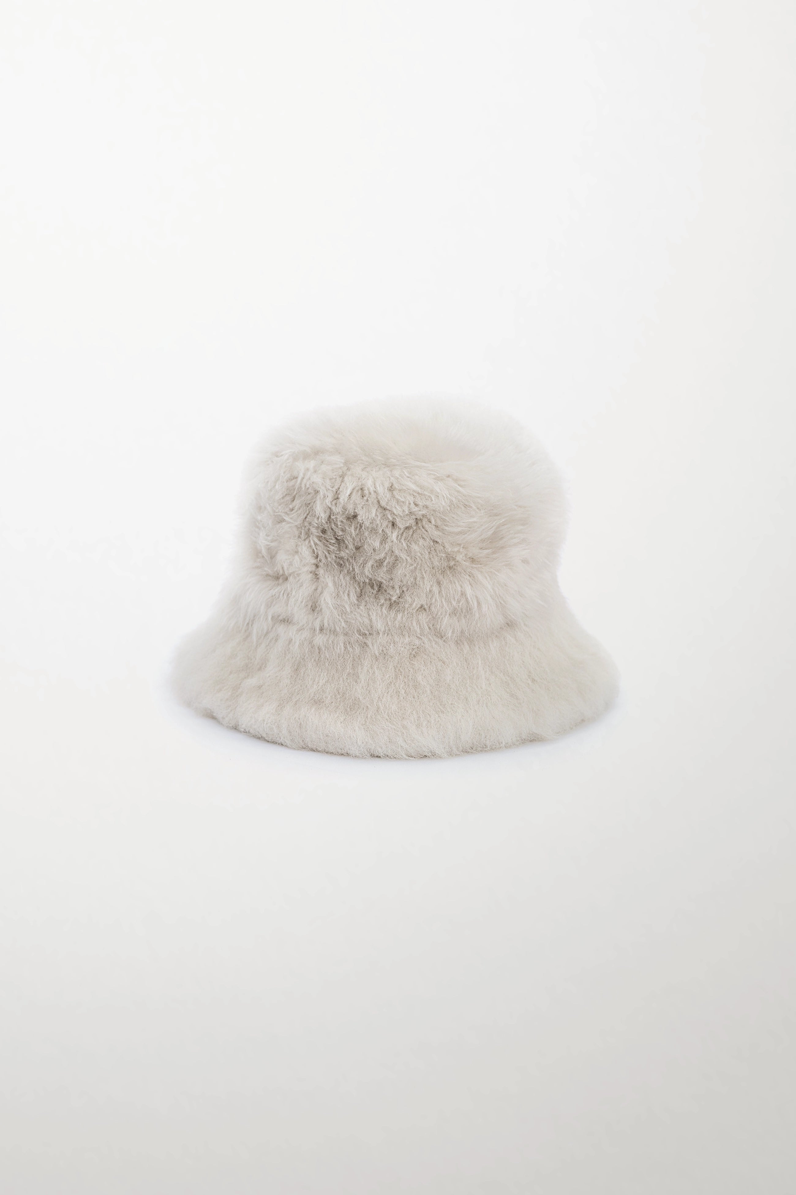 Bucket Hat in Shearling