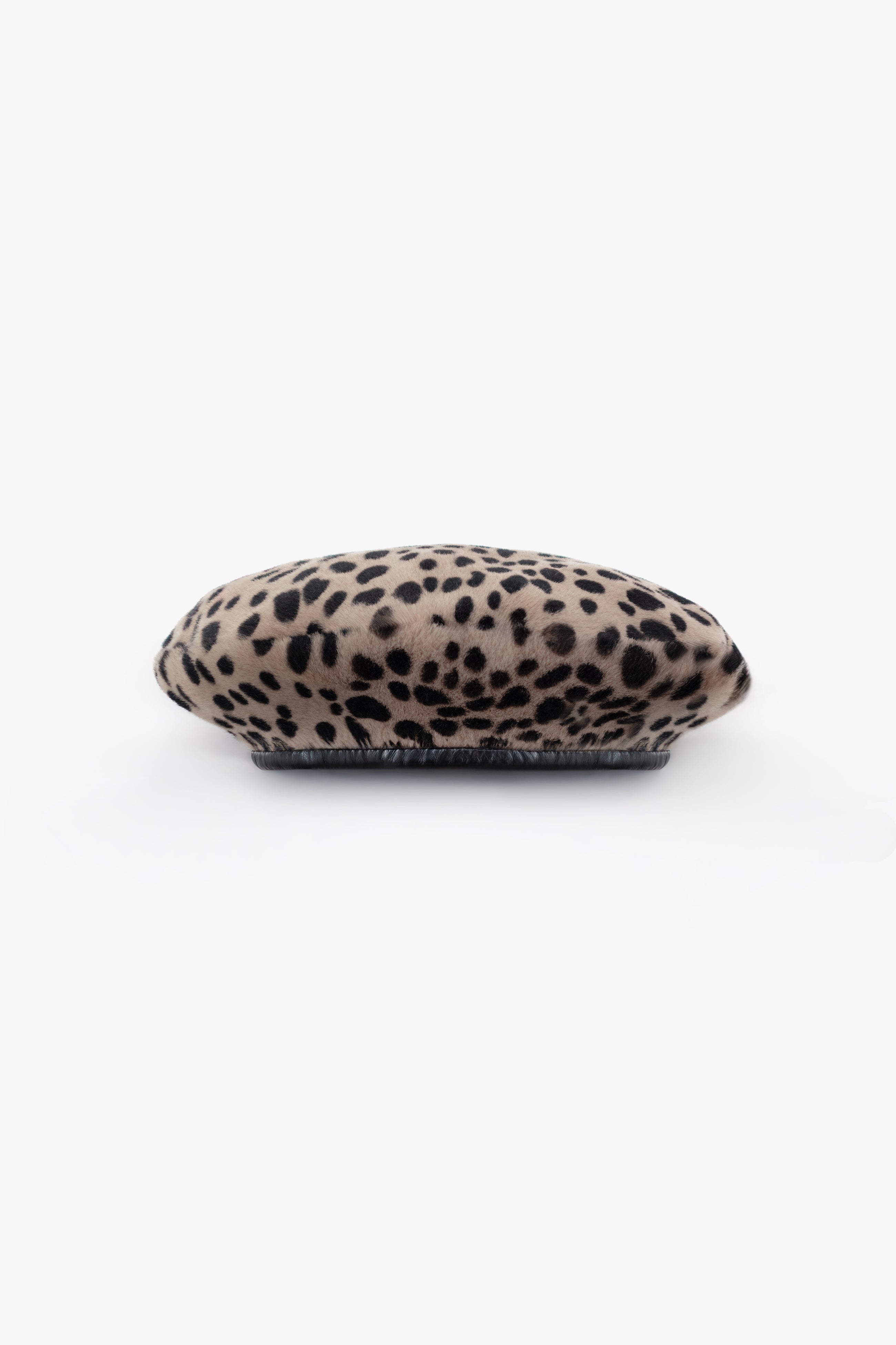 Hat in Shearling with Jaguar Print